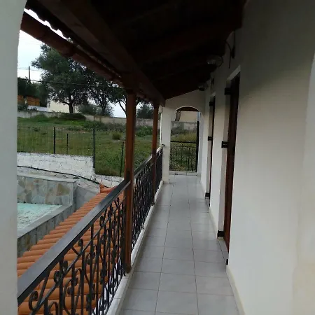 Mario's Country House Close To Sea / Near To Chalkida Casa de Férias