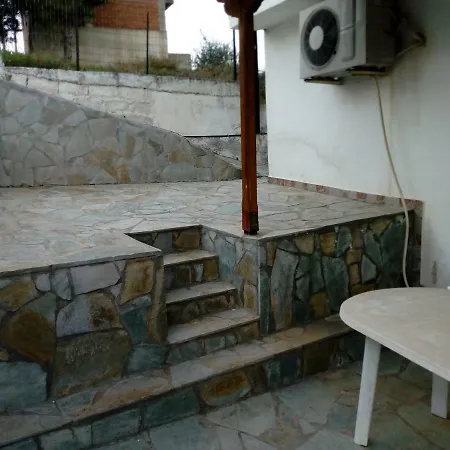 Casa de Férias Mario's Country House Close To Sea / Near To Chalkida *