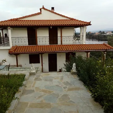 Casa de Férias Mario's Country House Close To Sea / Near To Chalkida *